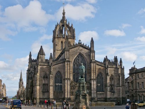 1200px-St_Giles_Cathedral_-_01
