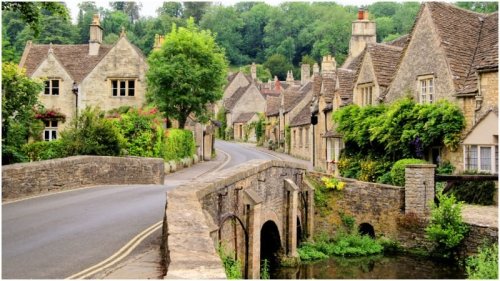 castle combe